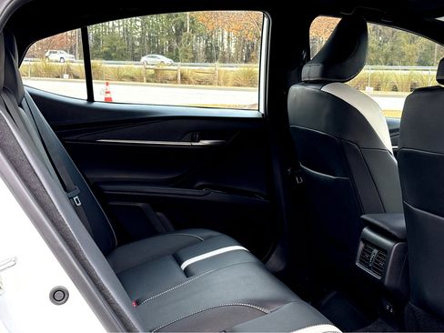 Used 2025 Toyota Camry SE w/ Multimedia Upgrade Package image 10