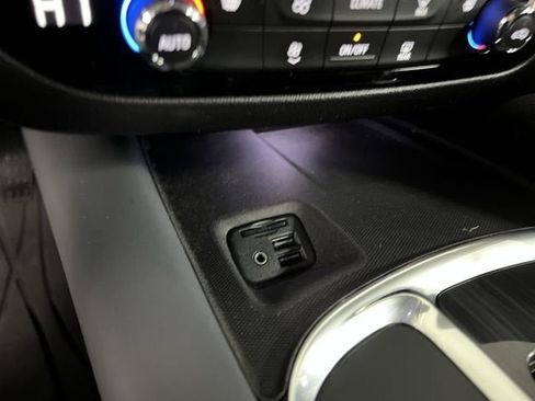 Certified 2021 Buick Enclave Essence w/ Sound and Sites Package image 35