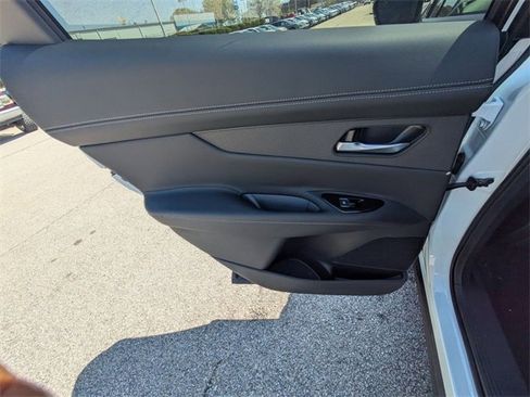 New 2025 Nissan Murano SL image 23