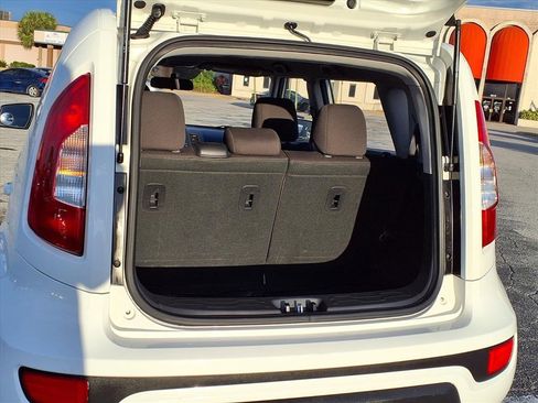 Used 2012 Kia Soul image 17