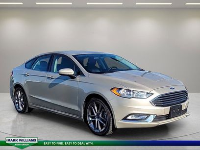 Used 2017 Ford Fusion SE w/ Equipment Group 201A