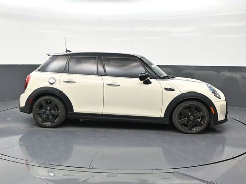 Used 2022 MINI Cooper S FWD image 6