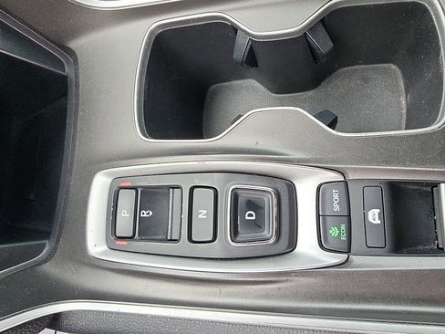 Used 2022 Honda Accord Sport image 19