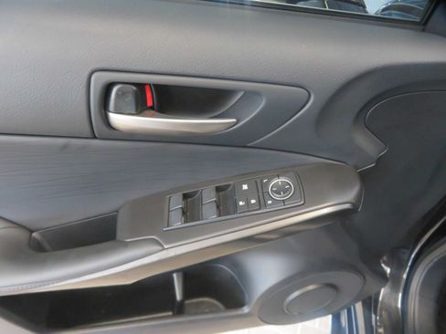Used 2022 Lexus IS 350 F Sport w/ Navigation Package RWD image 14
