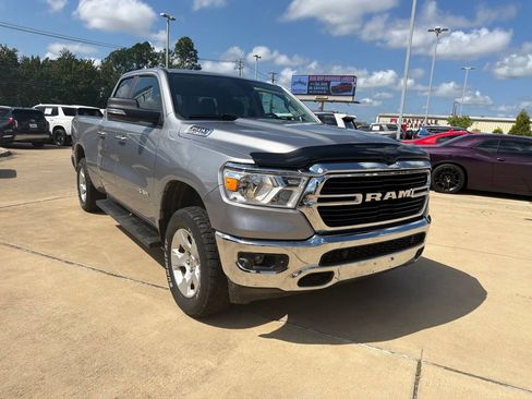 Used 2020 RAM 1500 Big Horn AWD/4WD image 2