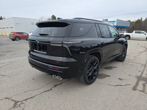 New 2026 Chevrolet Traverse RS w/ LPO, Floor Liner Package image 5