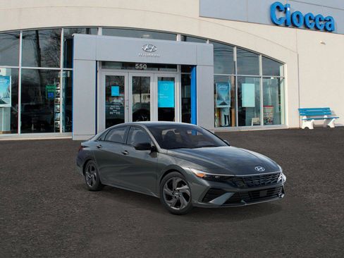 New 2026 Hyundai Elantra Sport image 2