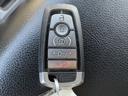 Used 2018 Ford F150 Raptor w/ Equipment Group 802A Luxury image 26