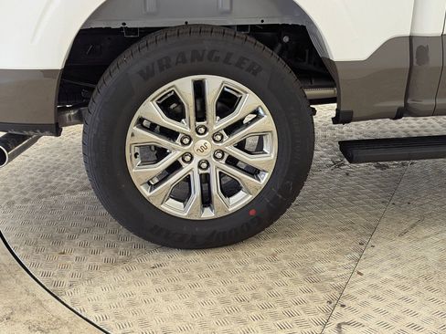 New 2026 Ford F150 King Ranch w/ Equipment Group 601A High image 11