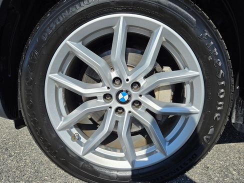 Used 2019 BMW X5 xDrive40i w/ Premium Package 2 AWD/4WD image 33