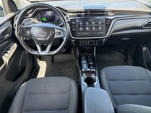 Used 2023 Chevrolet Bolt EUV LT w/ Comfort Package FWD image 22