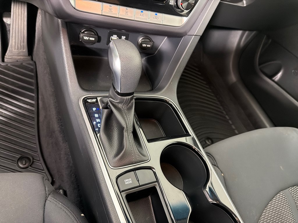 Used 2019 Hyundai Sonata SE w/ Cargo Package FWD image 17