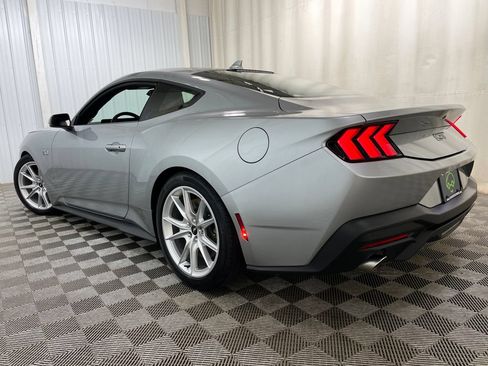 Used 2024 Ford Mustang GT Premium RWD image 41