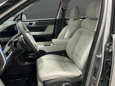 Used 2024 Hyundai Santa Fe Calligraphy AWD/4WD image 9