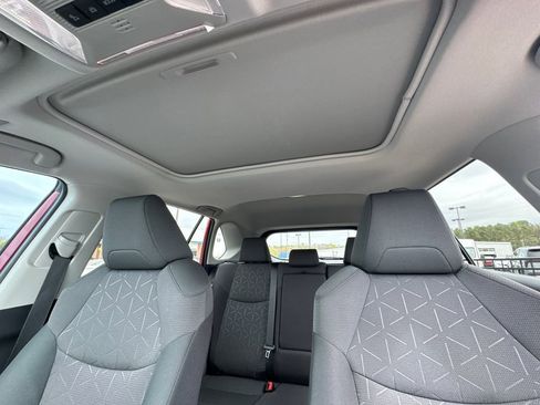 Used 2024 Toyota RAV4 XLE w/ Convenience Package image 33