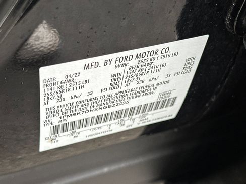 Used 2022 Ford Explorer XLT RWD image 36