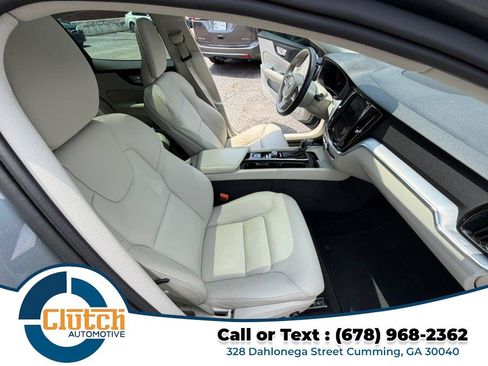 Used 2019 Volvo S60 T6 Momentum w/ Premium Package AWD/4WD image 23
