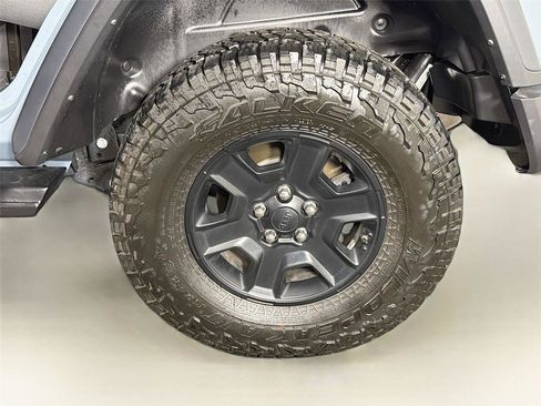 Used 2024 Jeep Wrangler Unlimited Sport AWD/4WD image 34