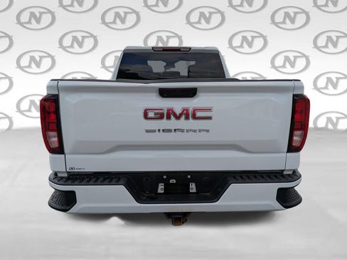 Used 2023 GMC Sierra 1500 Pro w/ Graphite Edition AWD/4WD image 8