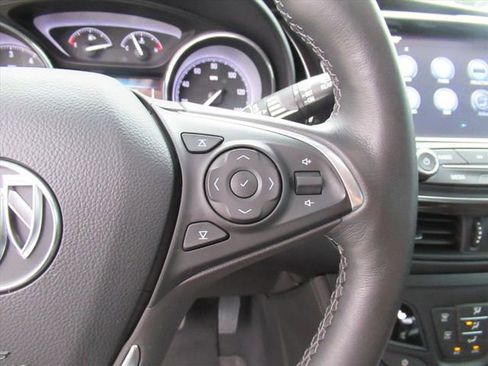 Used 2020 Buick Envision Essence image 18