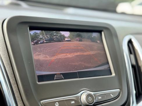 Used 2024 Chevrolet Equinox LT w/ LPO, Floor Liner Package AWD/4WD image 15