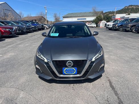 Used 2021 Nissan Altima 2.5 SV image 9