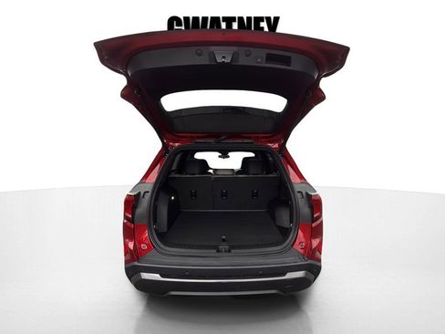 Used 2025 GMC Terrain Elevation w/ Elevation Premium Package image 15