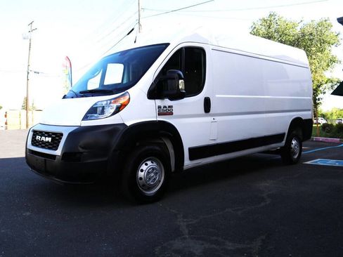 Used 2021 RAM ProMaster 2500 image 4