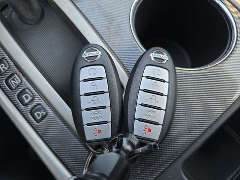Used 2013 Nissan Altima 3.5 SL FWD image 33