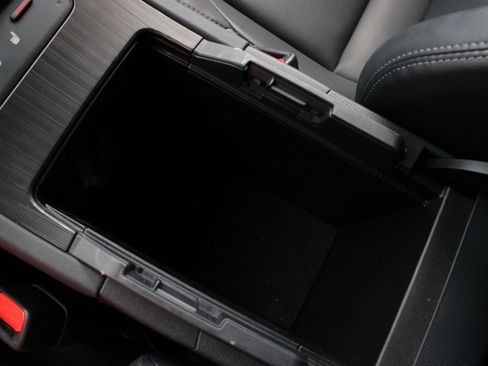 Used 2023 Toyota Venza Nightshade AWD/4WD image 47