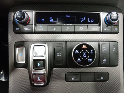 Used 2021 Hyundai Palisade SEL w/ Cargo Package AWD/4WD image 23