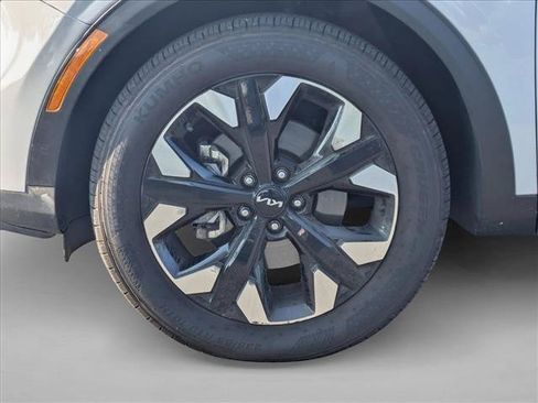 Used 2023 Kia Sportage X-Line w/ X-Line Premium Package AWD/4WD image 9