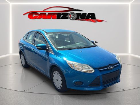Used 2013 Ford Focus SE w/ Super Fuel Economy (SFE) Pkg FWD image 1