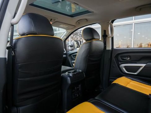 Used 2018 Nissan Titan PRO-4X w/ Pro-4x Convenience Package image 45