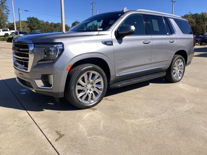 Used 2021 GMC Yukon SLT w/ SLT Premium Package