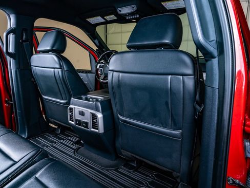 Used 2022 Ford F250 Lariat w/ Black Appearance Package AWD/4WD image 30