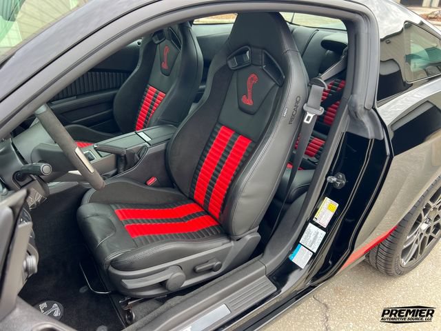 Used 2013 Ford Mustang Shelby GT500 RWD image 61