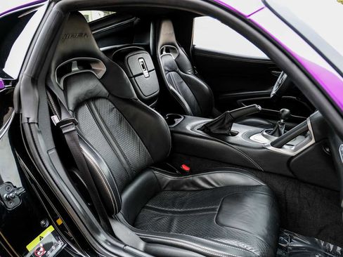 Used 2013 SRT Viper GTS w/ GTS Laguna Interior Pkg image 31