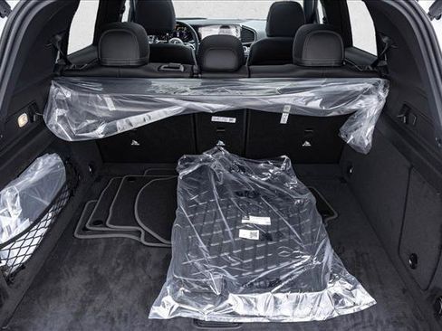 New 2026 Mercedes-Benz GLE 350 4MATIC image 23