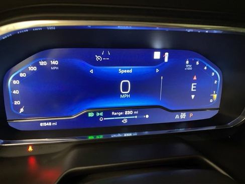 Used 2022 Chevrolet Tahoe Z71 w/ Luxury Package image 14