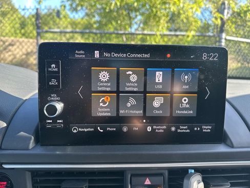 Used 2025 Honda Pilot Touring image 19