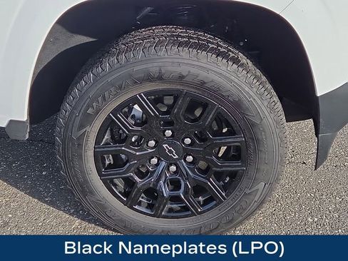 Used 2025 Chevrolet Colorado W/T w/ WT Custom Package image 12