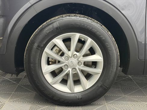 Used 2017 Kia Sorento AWD image 32
