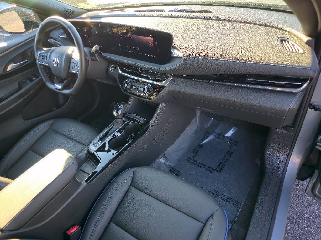 Used 2025 Buick Envista Sport Touring w/ Convenience I Package FWD image 28