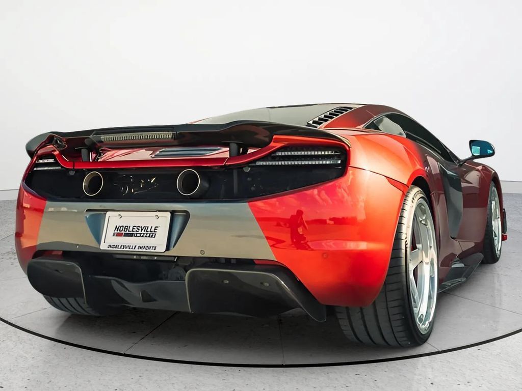 Used 2012 McLaren MP4-12C Coupe RWD image 2