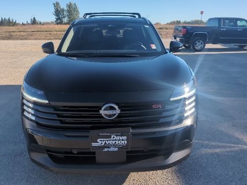 New 2026 Nissan Kicks SR w/ Cold Weather Package image 32