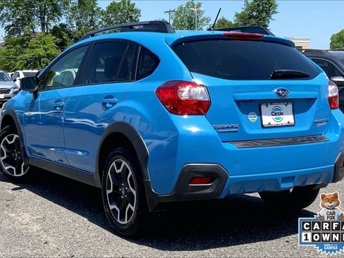 Used 2017 Subaru Crosstrek 2.0i Premium AWD/4WD image 12