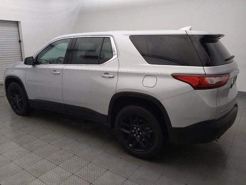 Used 2020 Chevrolet Traverse LS FWD image 3