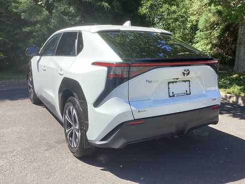 Certified 2024 Toyota bZ4X AWD w/ Weather Package image 10