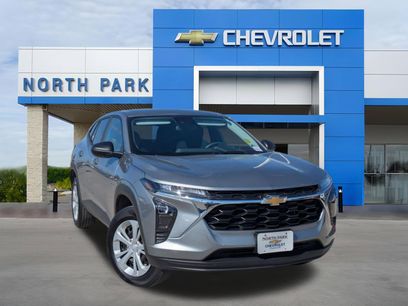 Certified 2025 Chevrolet Trax LS